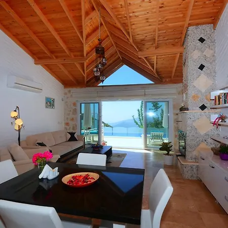 Sude Vila Islamlar (Mediterranean)